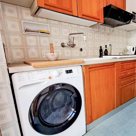 Casa Marina - Spacious In Apartman